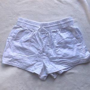 Forever 21 white shorts